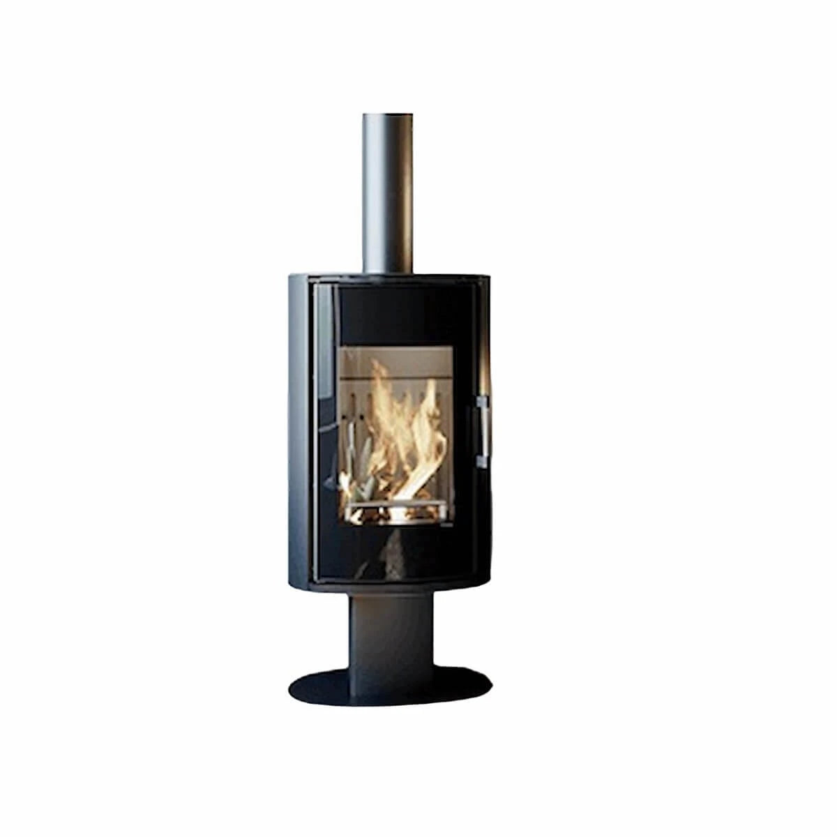 Schwarzer Kaminofen mit 🔥 für stilvolle Wärme und gemütliche Atmosphäre in jedem Raum.